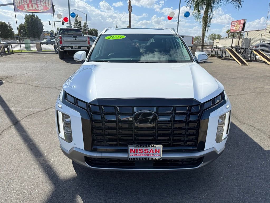 Used 2023 Hyundai Palisade SEL w/ Premium Package image 2