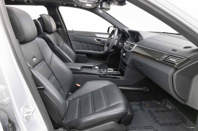 Used 2012 Mercedes-Benz E 63 AMG Wagon image 38