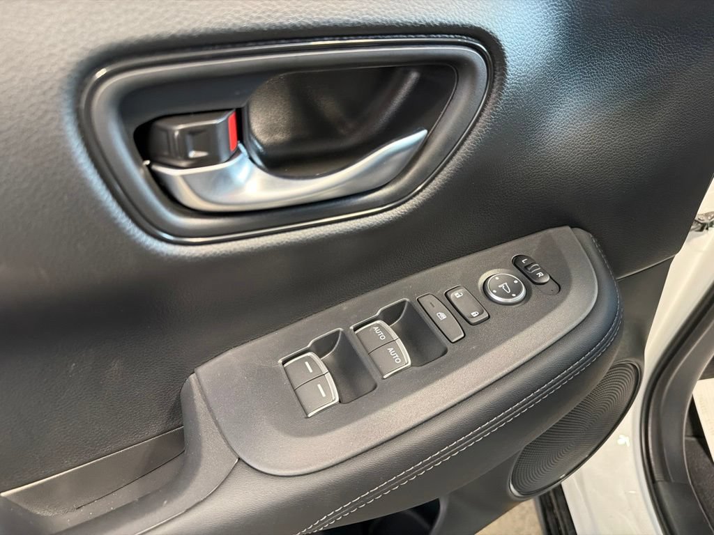 New 2027 Honda HR-V EX-L image 16