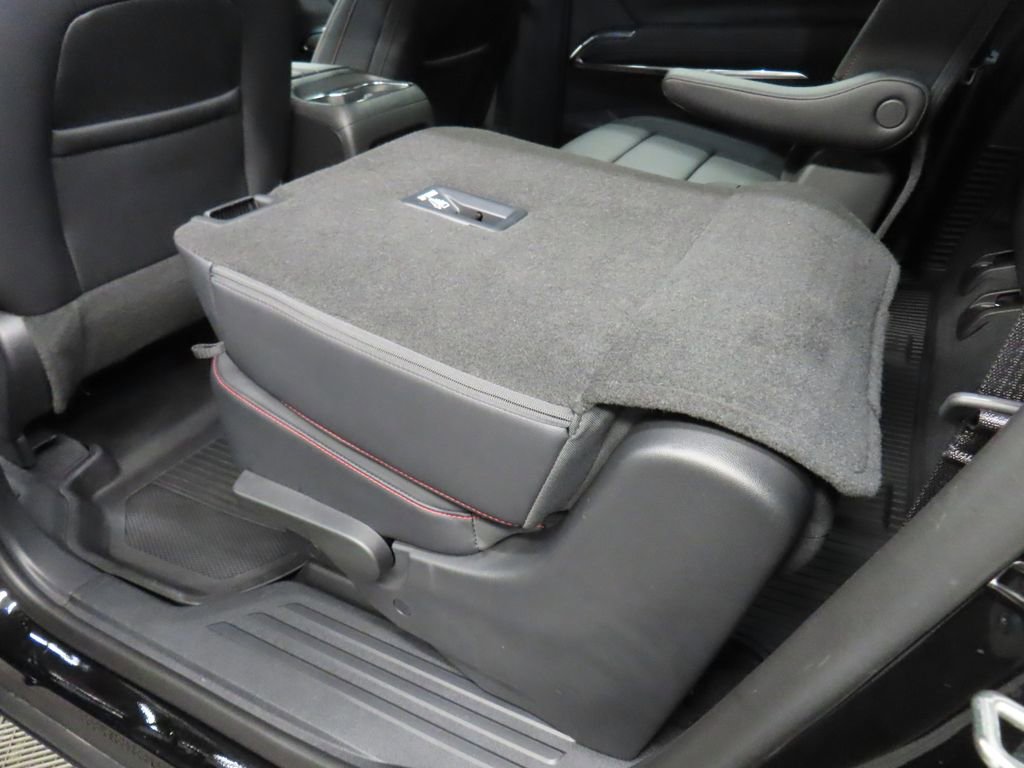 Used 2024 Chevrolet Traverse Z71 w/ LPO, Floor Liner Package AWD/4WD image 67