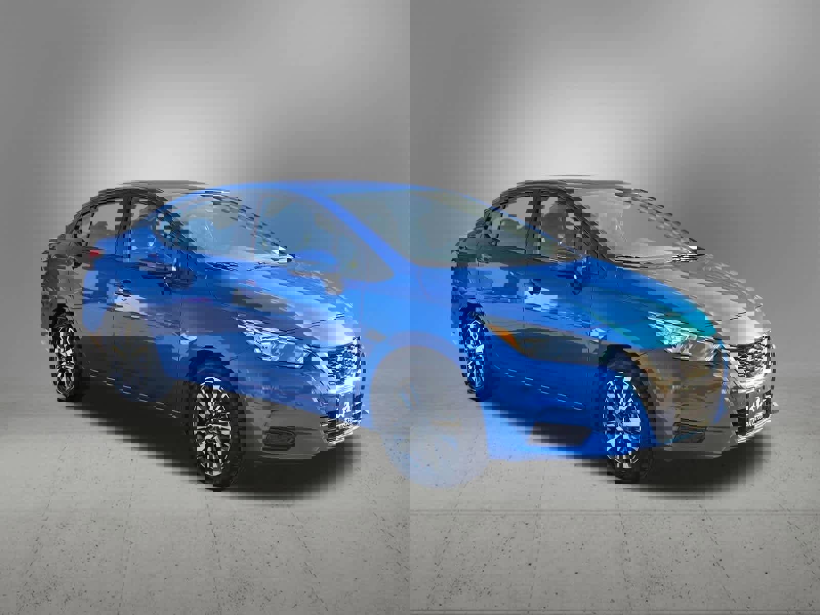 Used 2021 Nissan Versa SV image 8