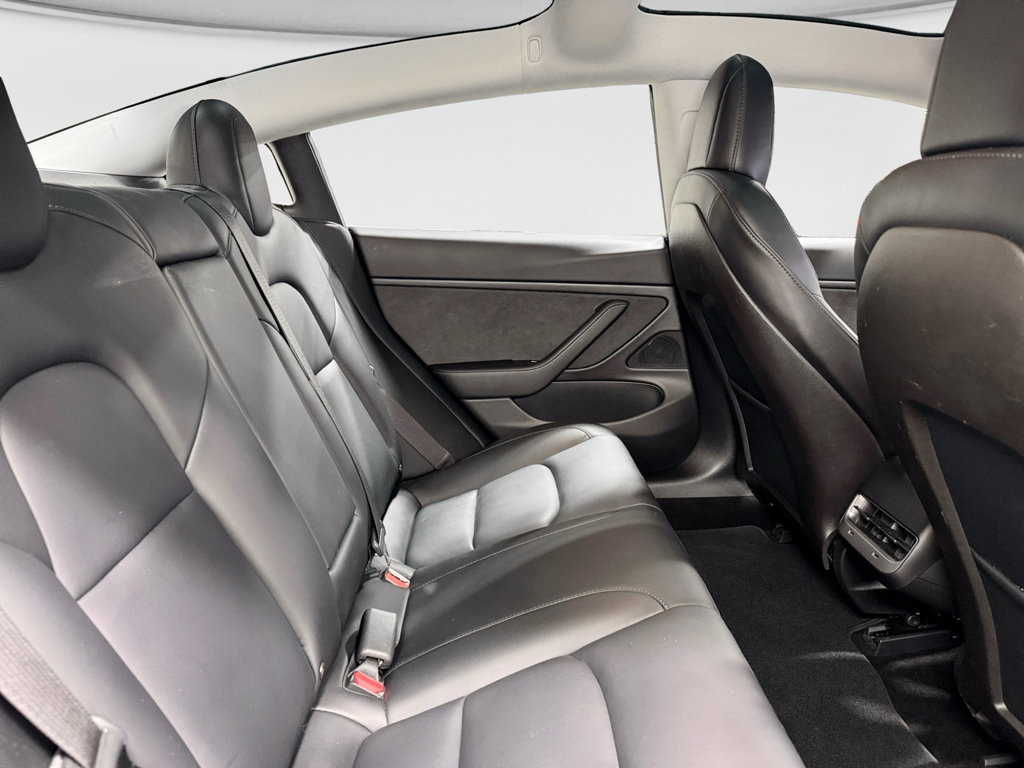Used 2020 Tesla Model 3 Performance image 21