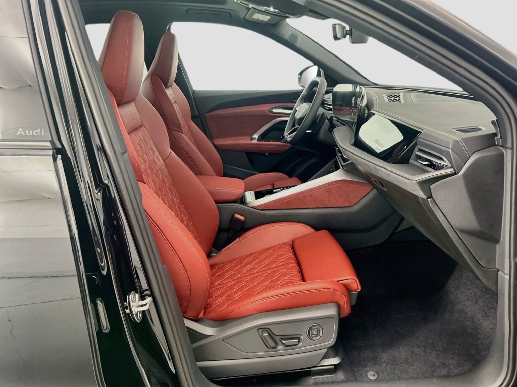 New 2026 Audi SQ5 Premium Plus AWD/4WD image 19