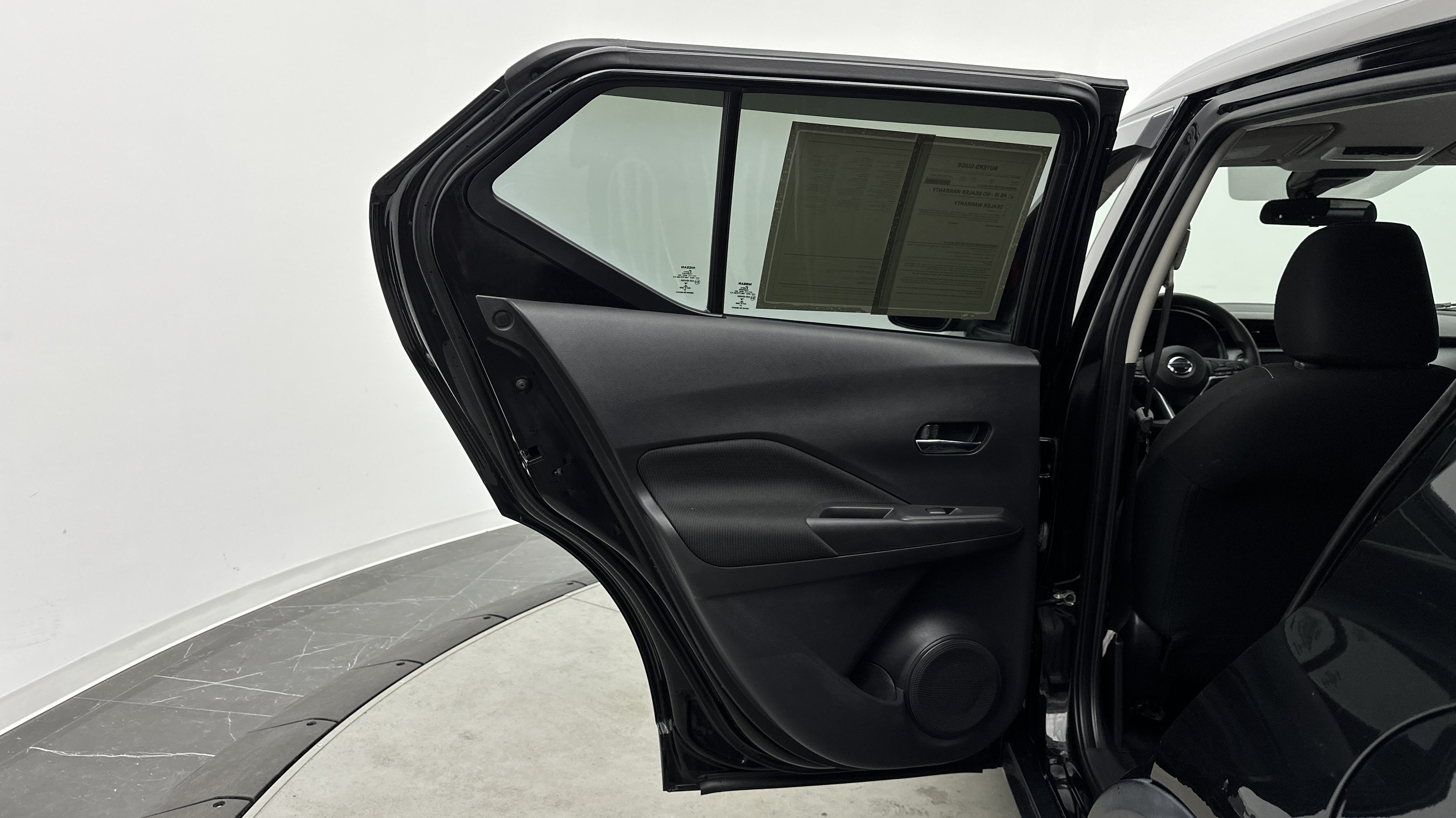 Used 2021 Nissan Kicks SV FWD image 24