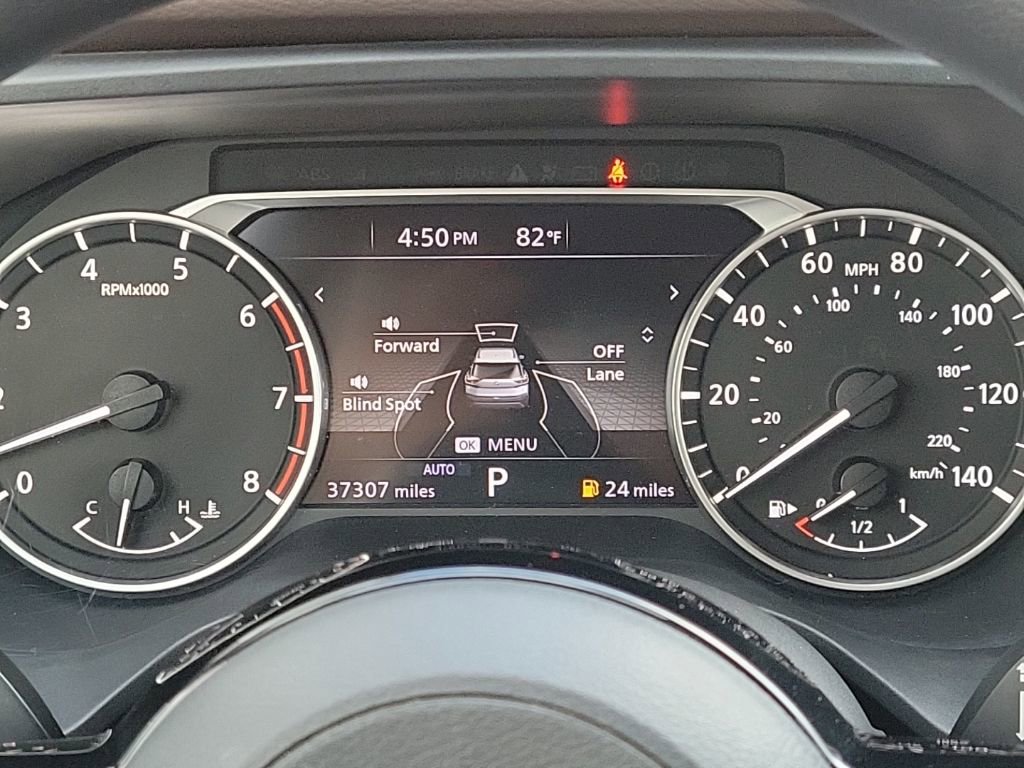 Certified 2022 Nissan Rogue SV image 31