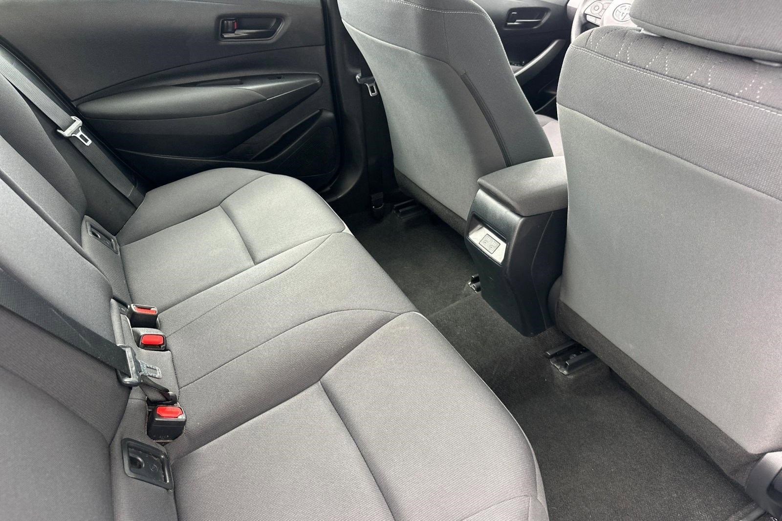 Used 2024 Toyota Corolla LE image 14