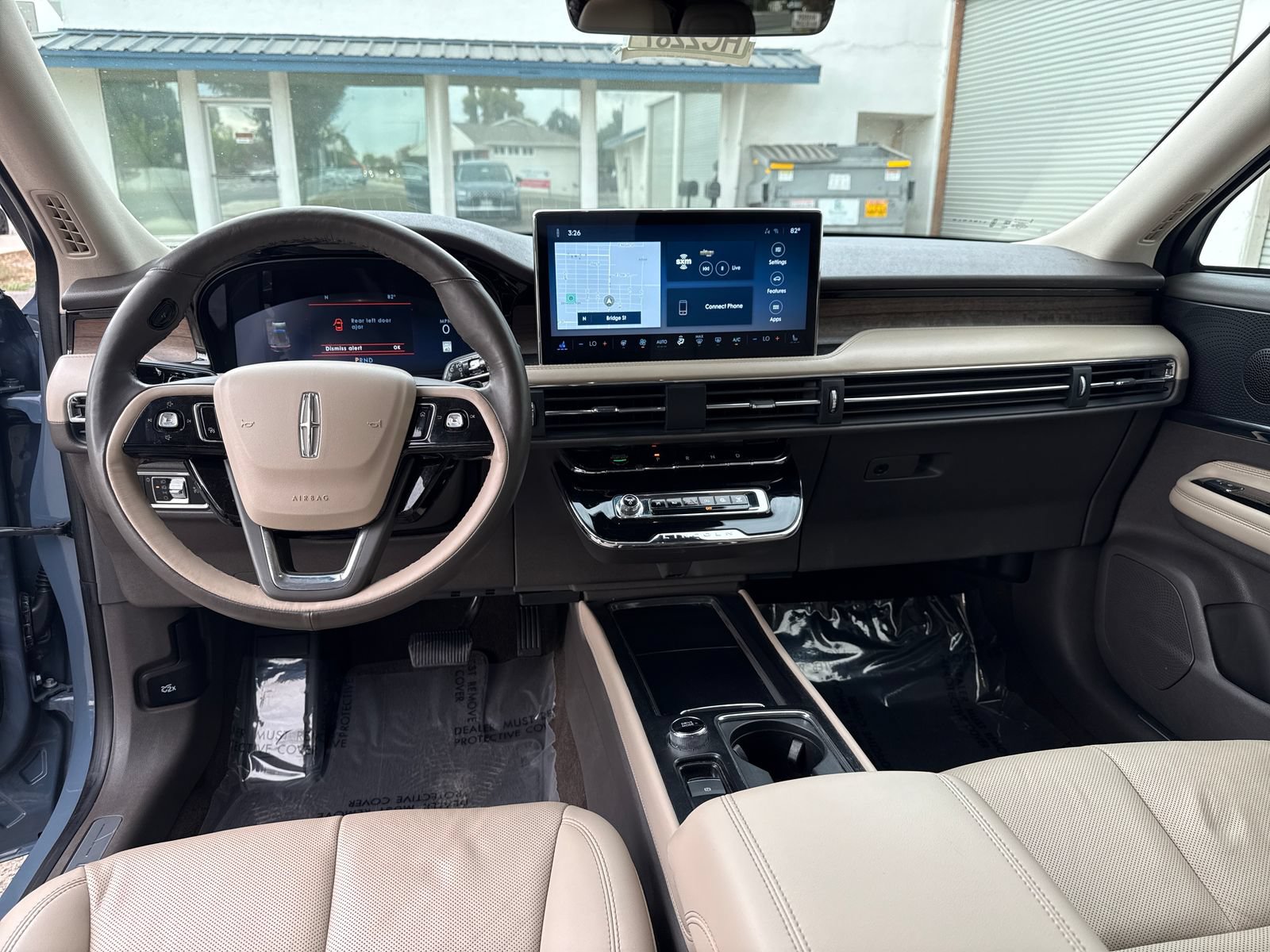 Used 2023 Lincoln Corsair Reserve w/ Equipment Group 201A AWD/4WD image 12