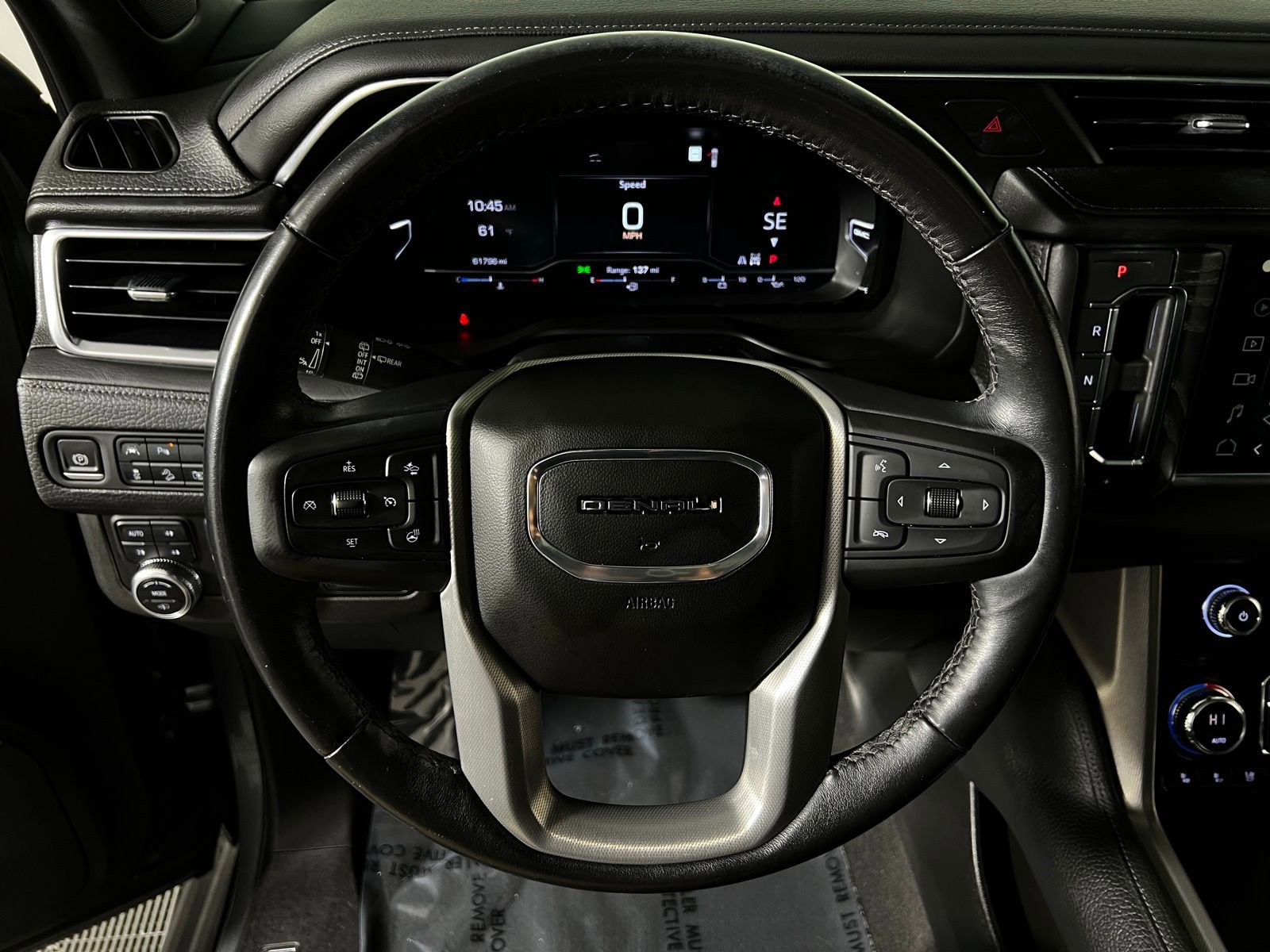 Used 2022 GMC Yukon Denali w/ Denali Ultimate Package image 16