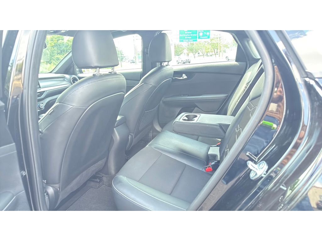 Used 2022 Kia Forte GT-Line w/ GT-Line Premium Package image 18