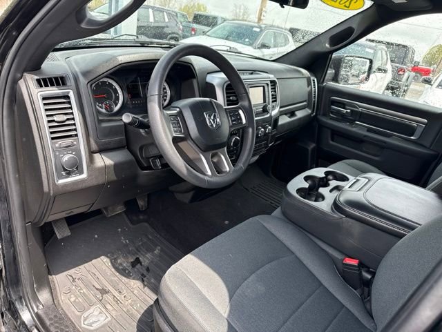 Used 2022 RAM 1500 Classic Warlock AWD/4WD image 12
