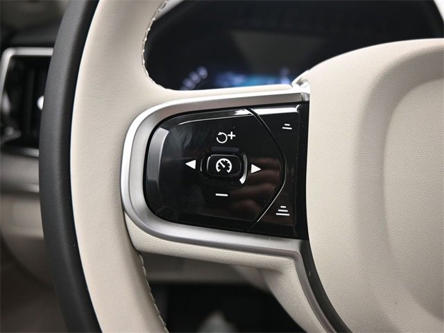 New 2026 Volvo XC90 B6 Ultra w/ Protection Package Premier image 26