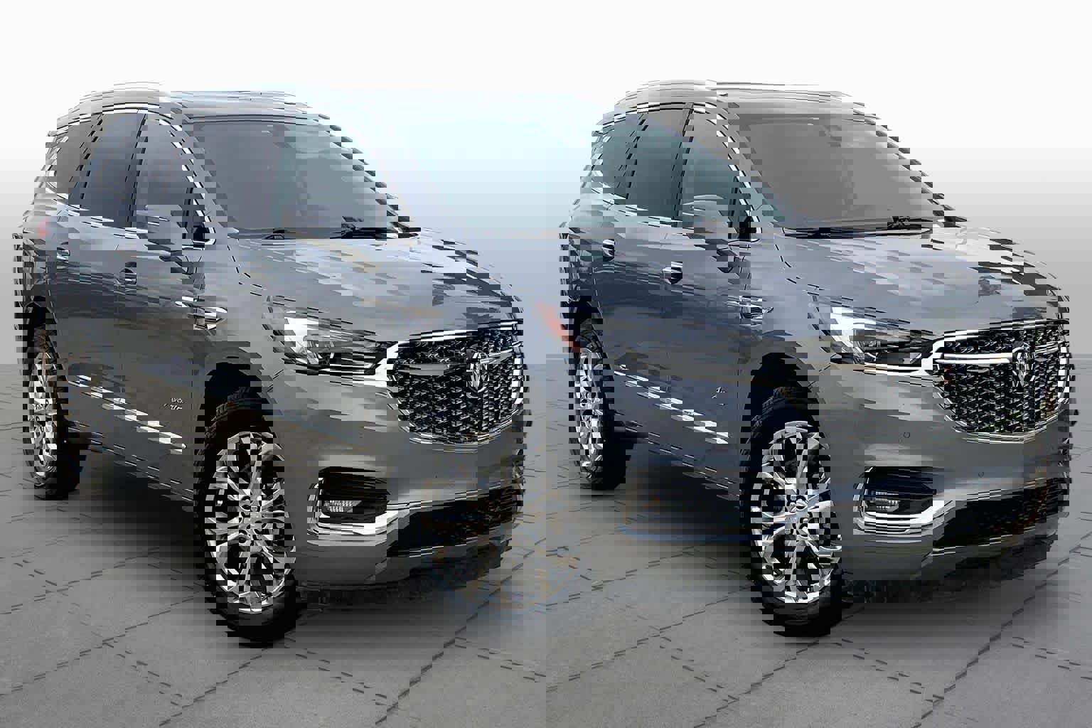 Used 2020 Buick Enclave Avenir w/ Avenir Technology Package image 3