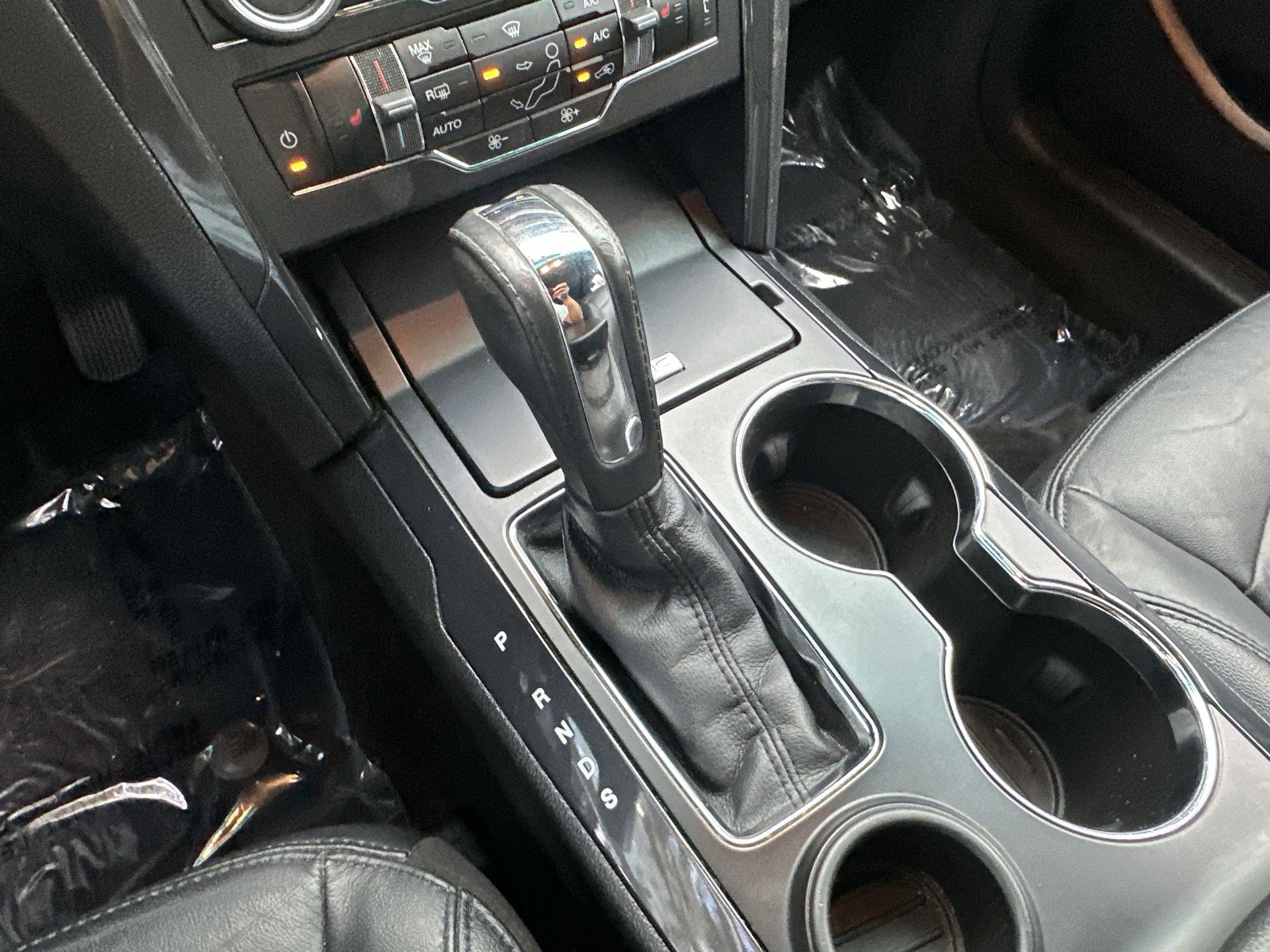 Used 2016 Ford Explorer XLT w/ Equipment Group 202A image 23