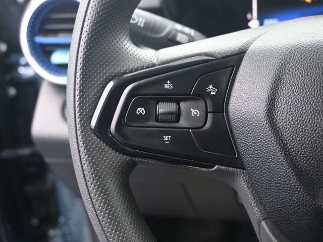 Used 2025 Chevrolet Trax LT image 30