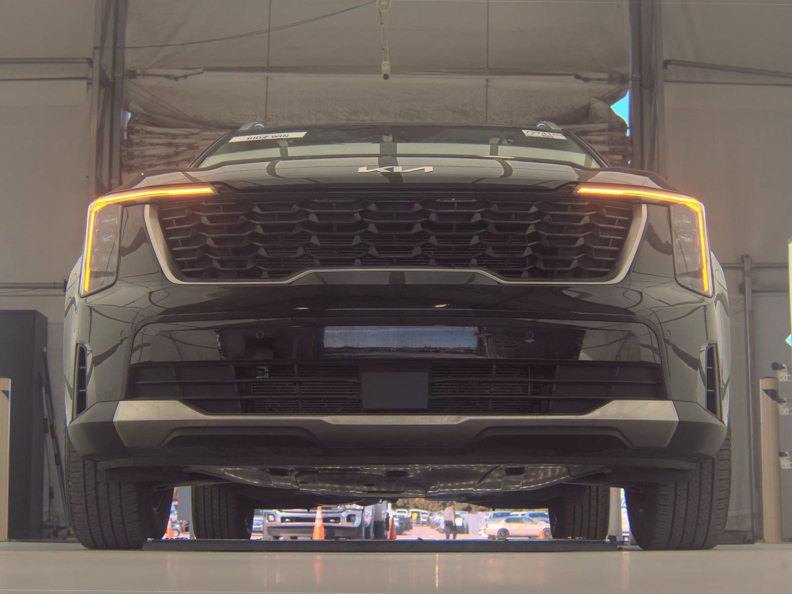 Used 2025 Kia Sorento S w/ Panoramic Sunroof Package image 4