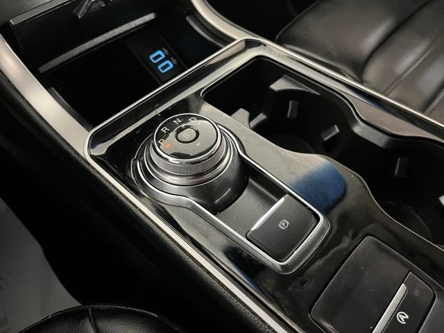 Used 2019 Ford Edge SEL w/ Equipment Group 201A AWD/4WD image 35