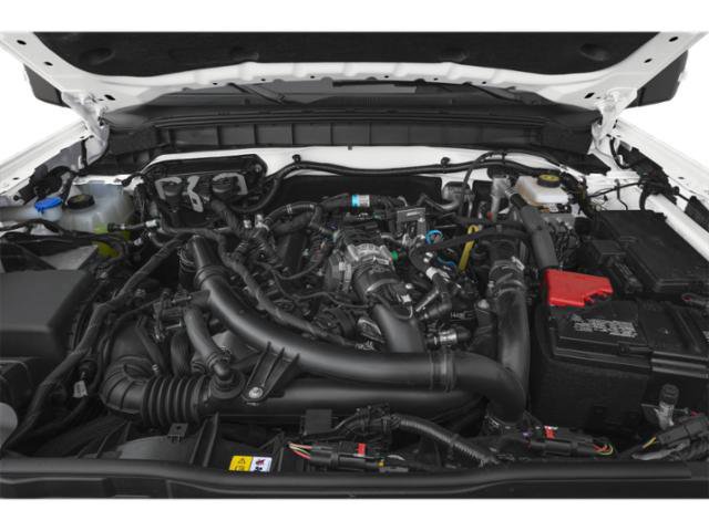 Used 2025 Ford Bronco Badlands image 11