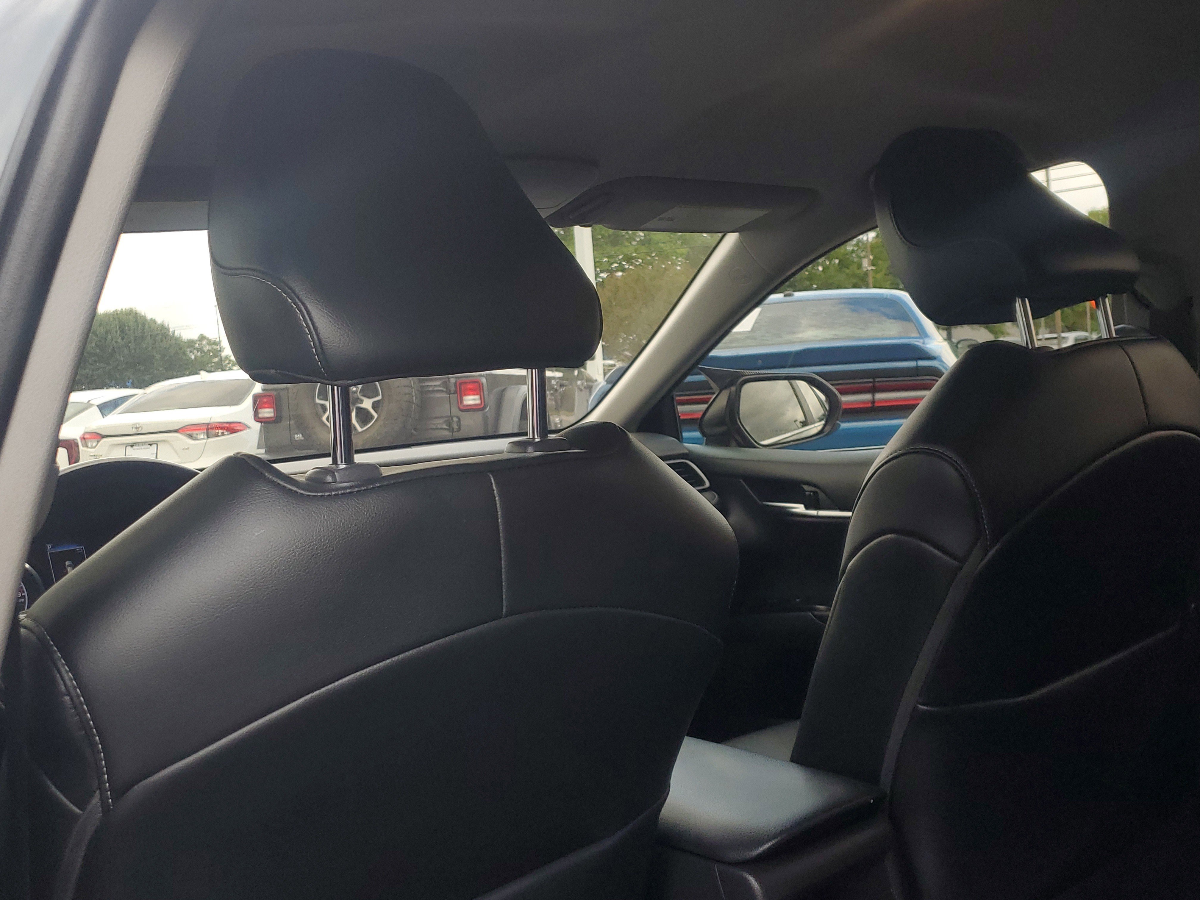 Used 2023 Volvo XC60 B6 Ultimate image 11