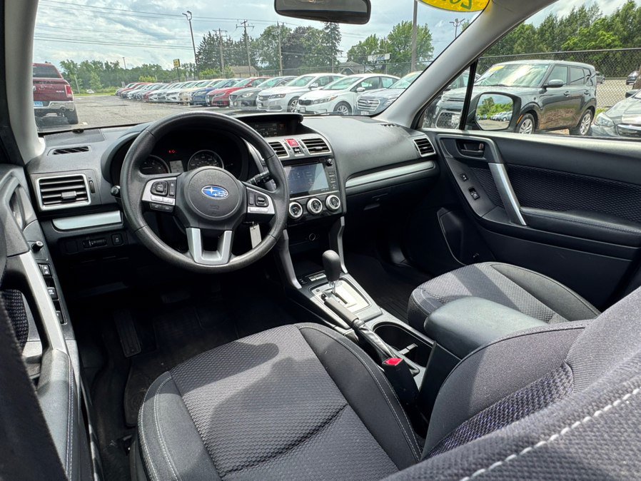 Used 2017 Subaru Forester 2.5i Premium w/ All-Weather Package AWD/4WD image 20