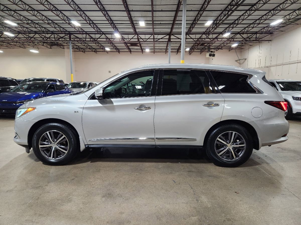 Used 2019 INFINITI QX60 Luxe w/ Essential Package image 7