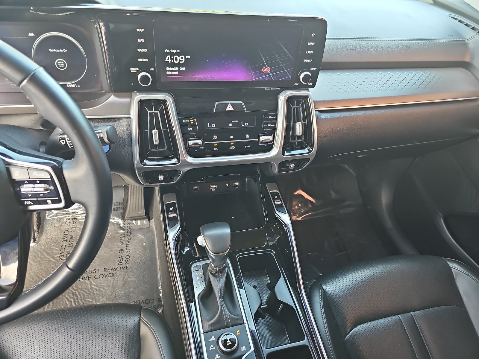 Used 2023 Kia Sorento SX AWD/4WD image 24