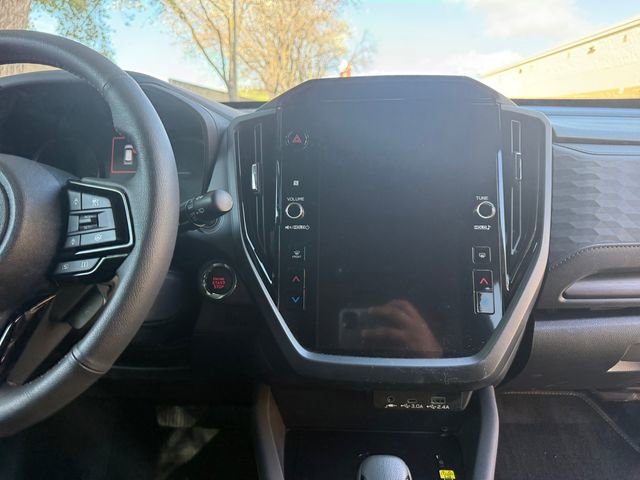 Used 2025 Subaru Forester Touring w/ Popular Package - Touring image 21