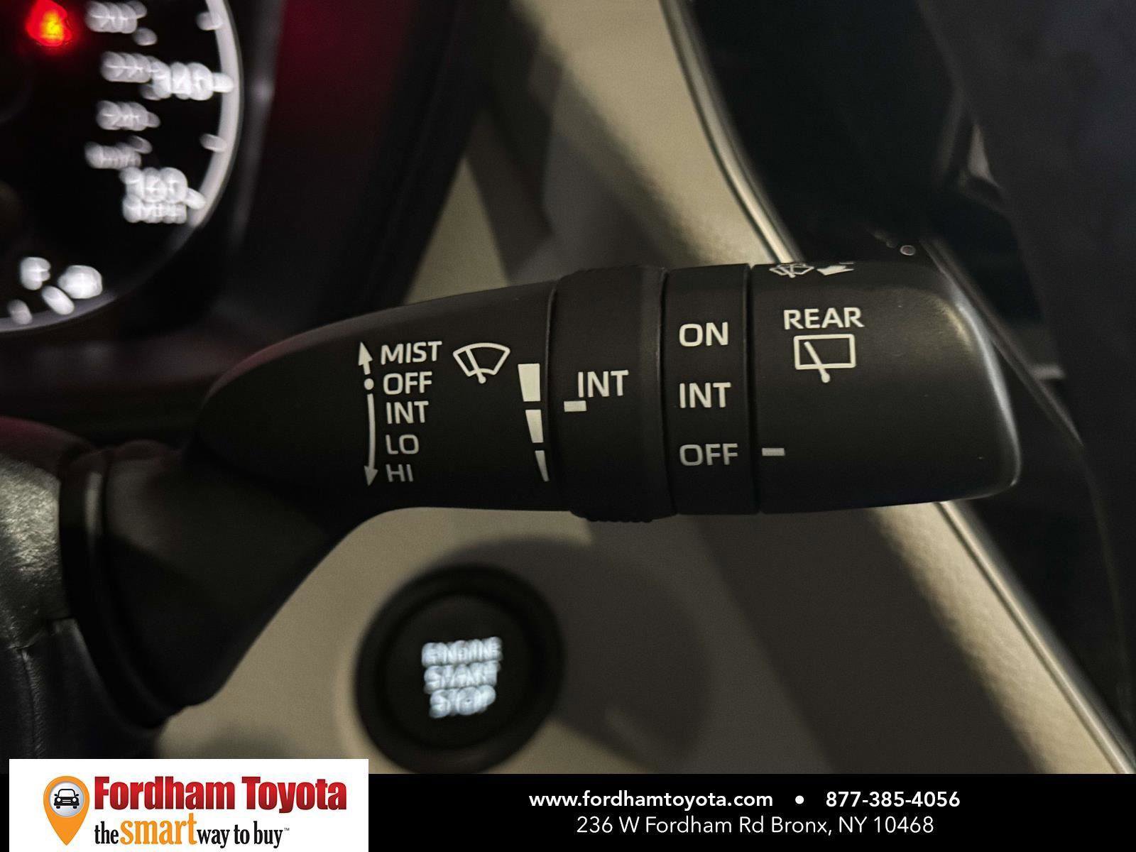Used 2024 Toyota Corolla Cross LE w/ Moonroof Package AWD/4WD image 22