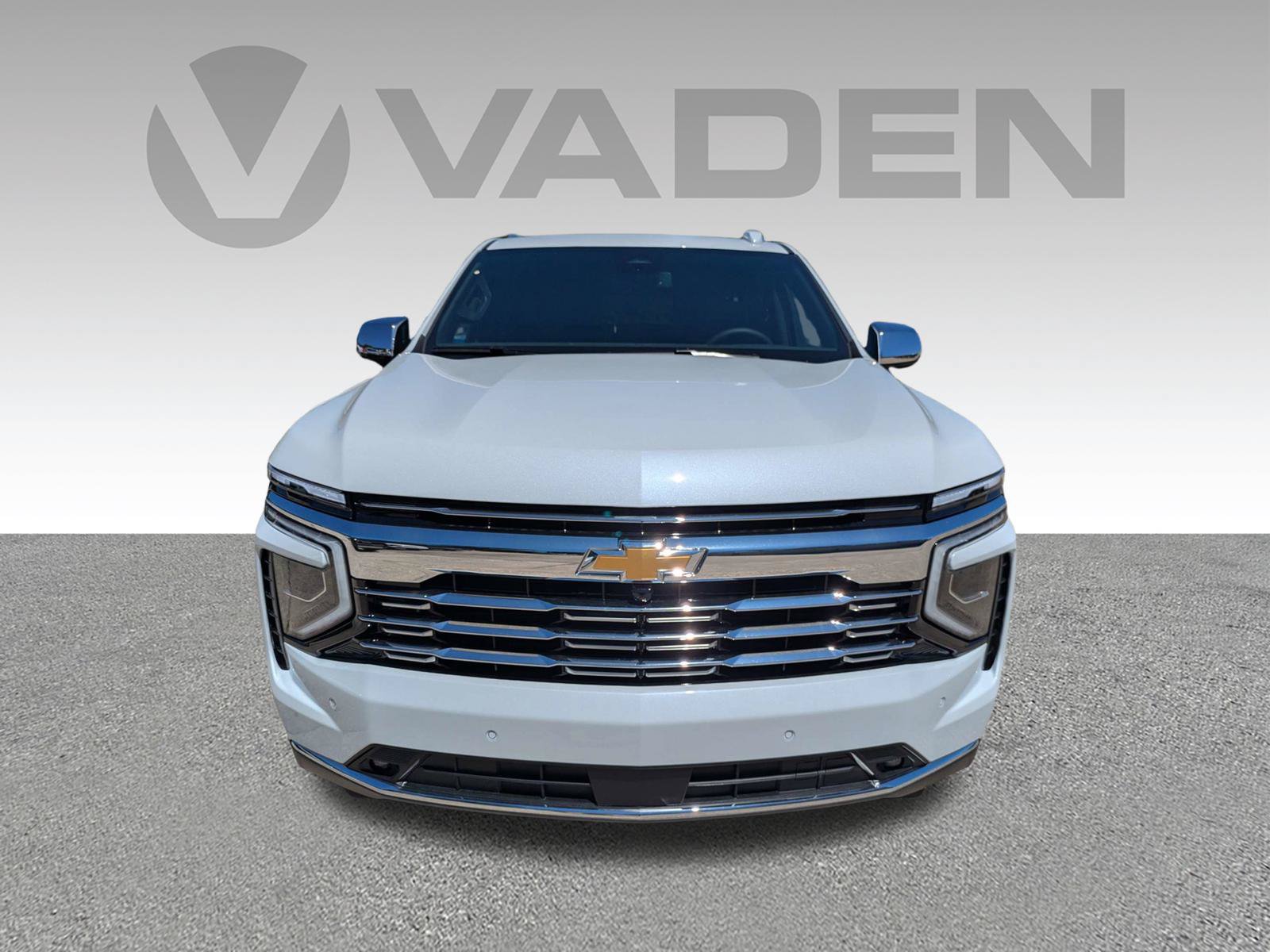 New 2026 Chevrolet Suburban Premier RWD image 31