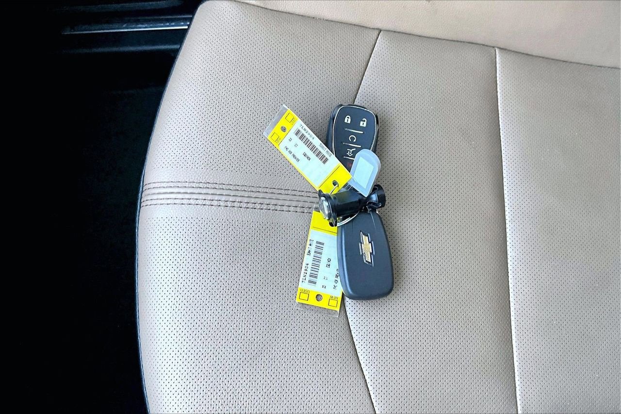 Used 2023 Chevrolet Equinox Premier image 30