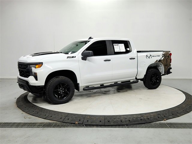 Used 2024 Chevrolet Silverado 1500 Custom Trail Boss w/ Realtree Special Edition image 3