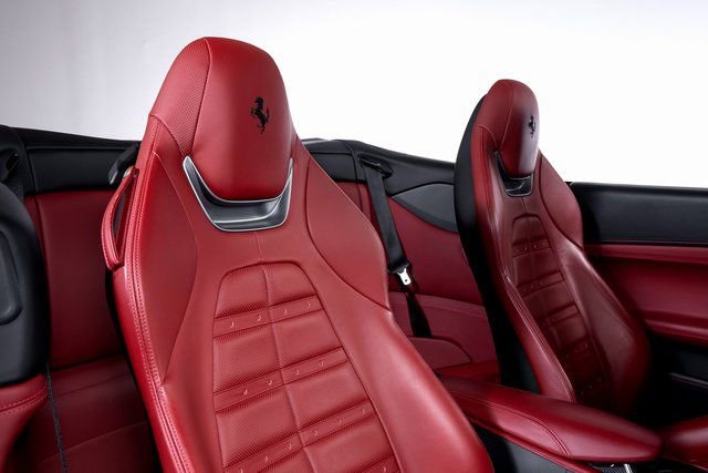 Certified 2020 Ferrari Portofino image 56