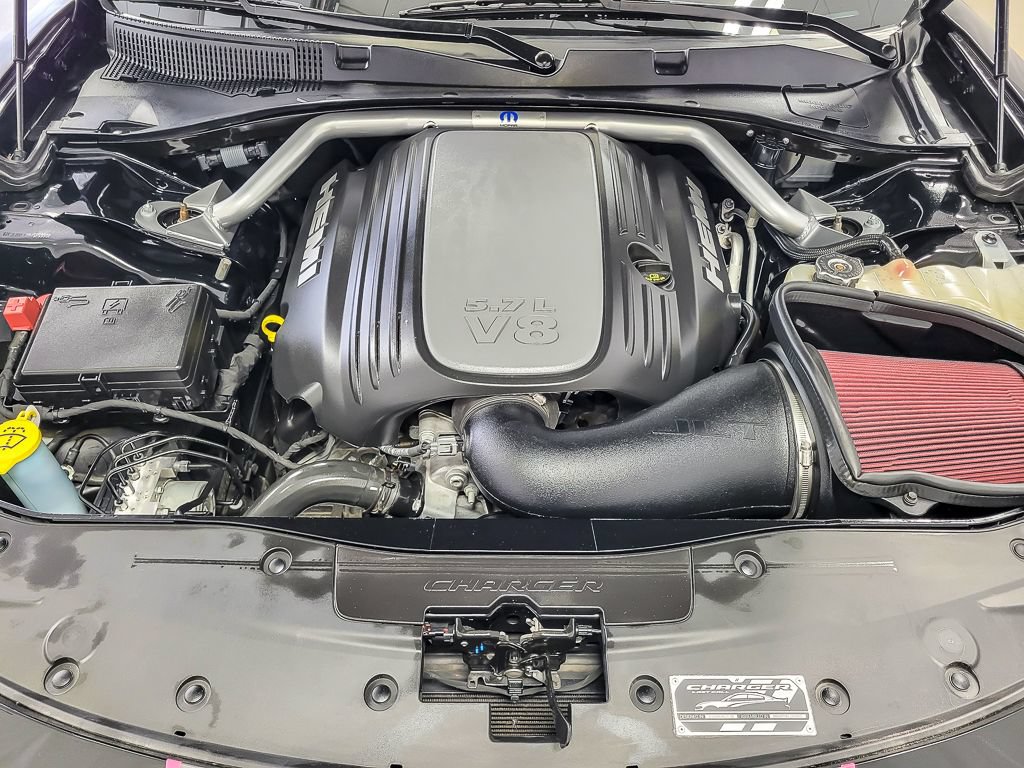 Used 2023 Dodge Charger R/T w/ Plus Group RWD image 26