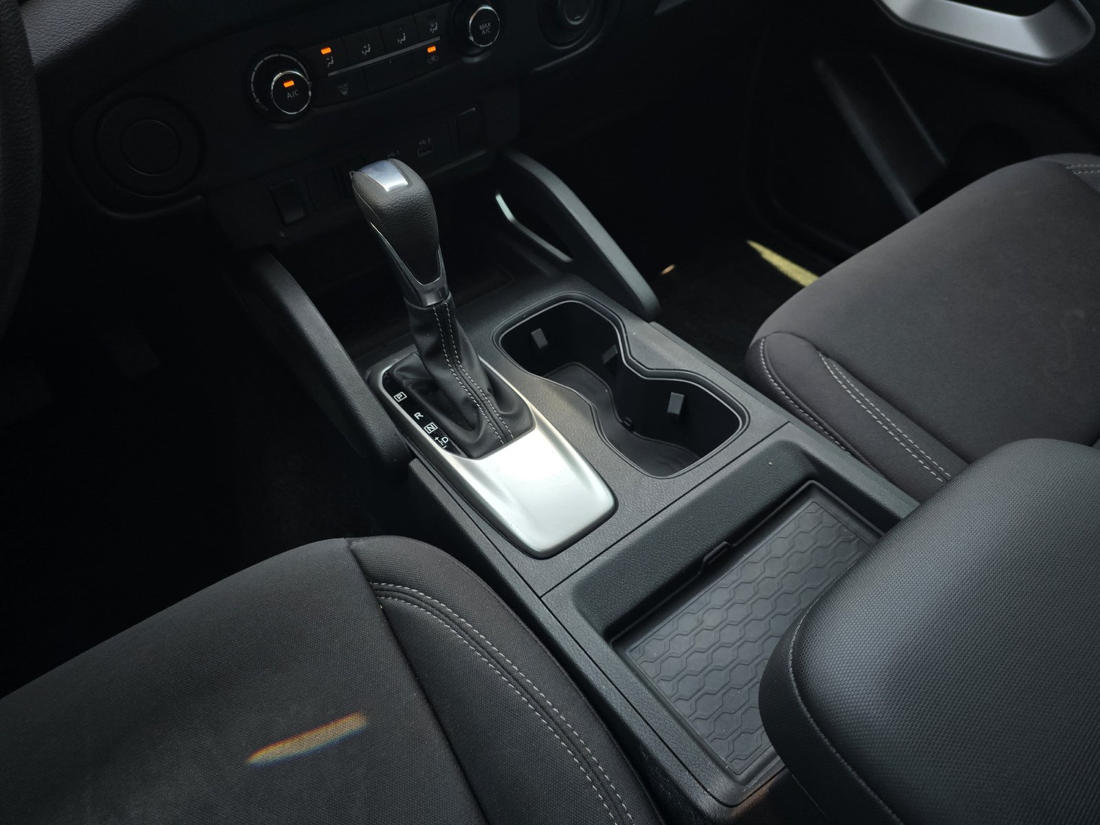Certified 2022 Nissan Frontier SV w/ Technology Package RWD image 20