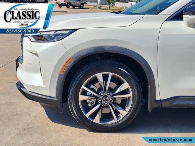 Used 2023 INFINITI QX60 Luxe w/ Cargo Package FWD image 12