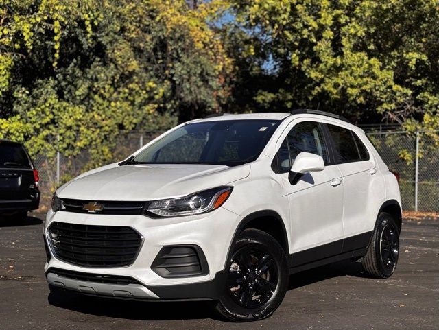 Certified 2022 Chevrolet Trax LT w/ LT Convenience Package