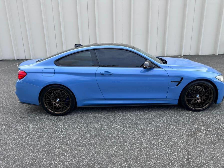 Used 2017 BMW M4 Coupe image 12