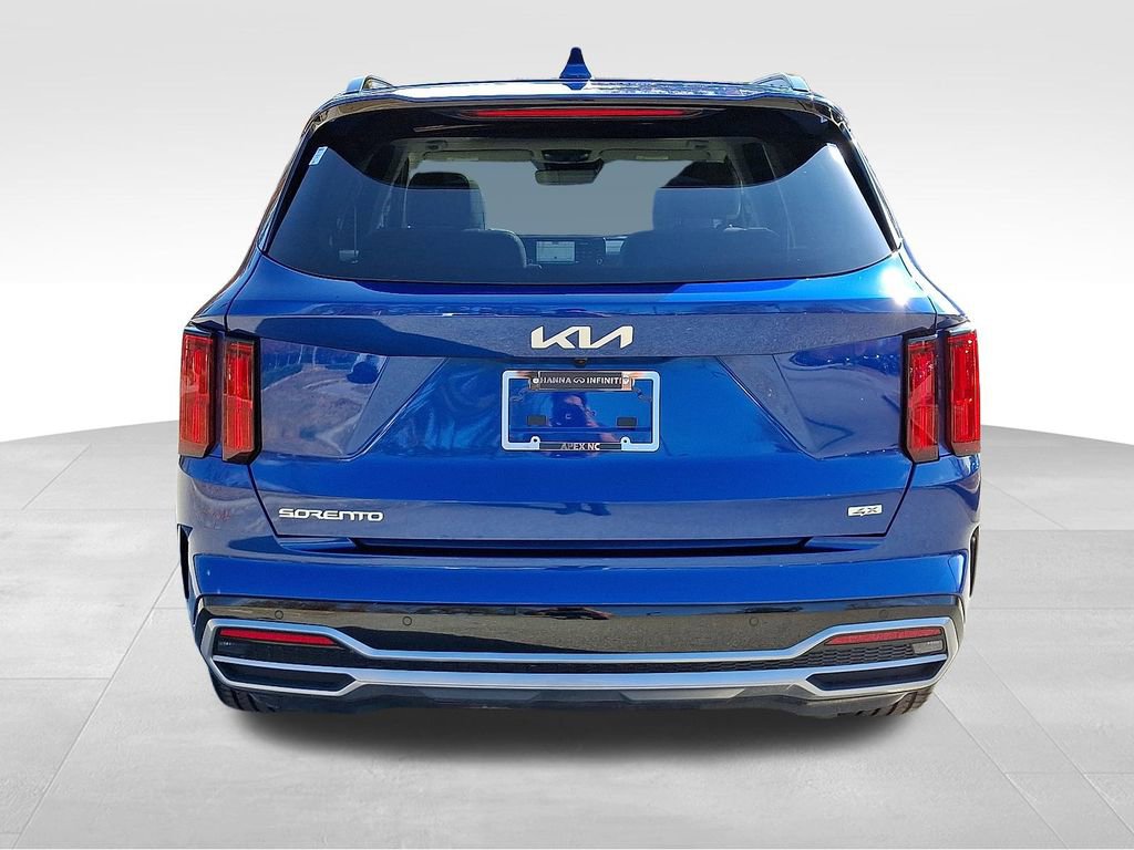 Used 2023 Kia Sorento SX image 5