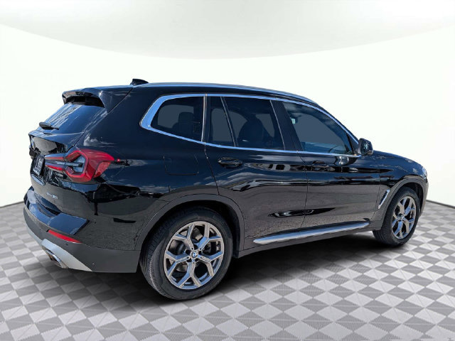Used 2022 BMW X3 sDrive30i w/ Convenience Package RWD image 3