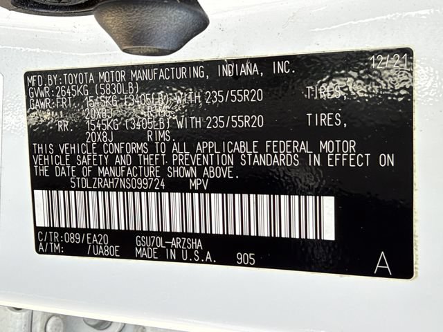 Used 2022 Toyota Highlander XSE FWD image 29
