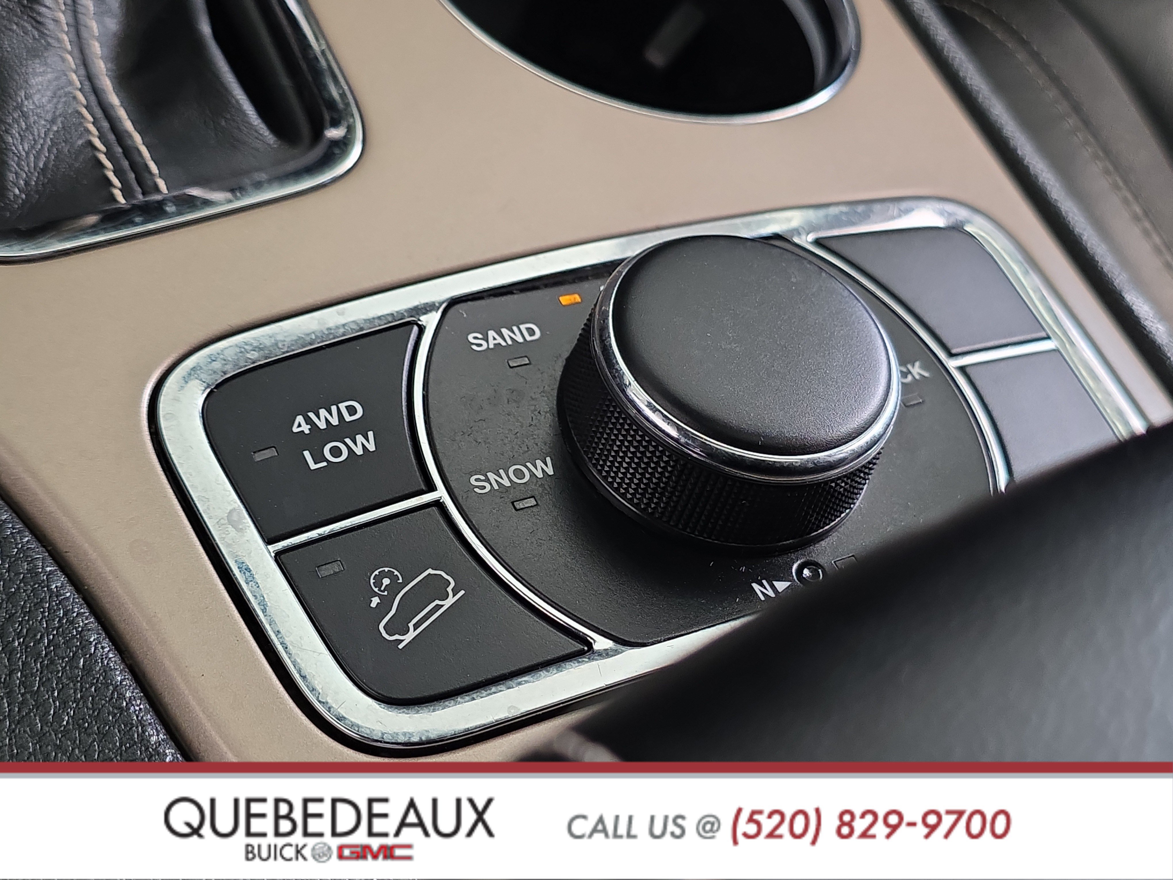 Used 2017 Jeep Grand Cherokee Limited AWD/4WD image 21