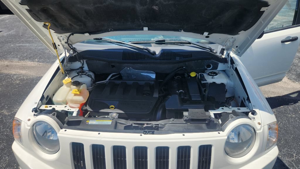 Used 2008 Jeep Compass Sport FWD image 21