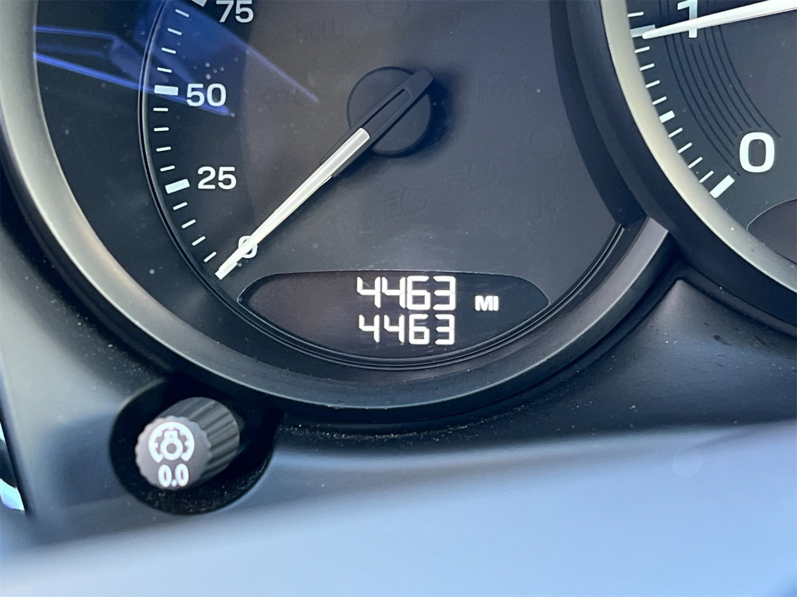 Used 2025 Porsche Macan image 31