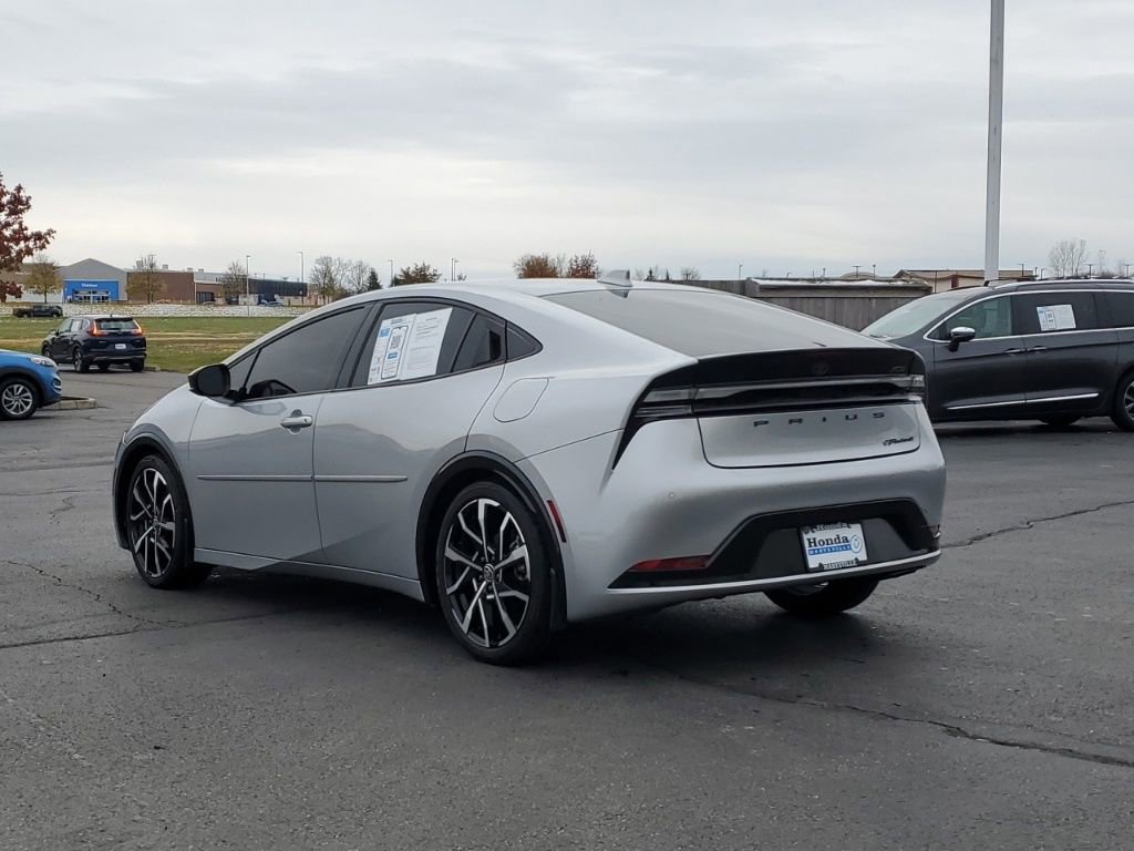 Used 2024 Toyota Prius Prime XSE image 5