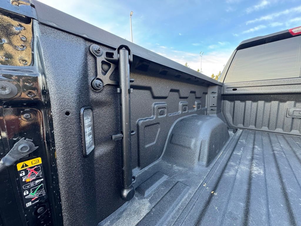 Used 2025 GMC Sierra 1500 Denali Ultimate image 14