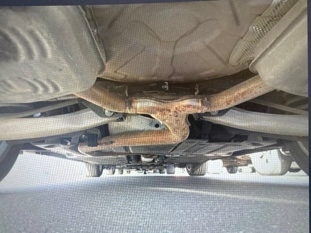 Used 2015 Buick LaCrosse Leather FWD image 11