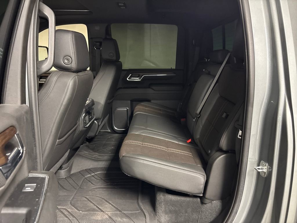 Certified 2024 Chevrolet Silverado 2500 High Country image 32