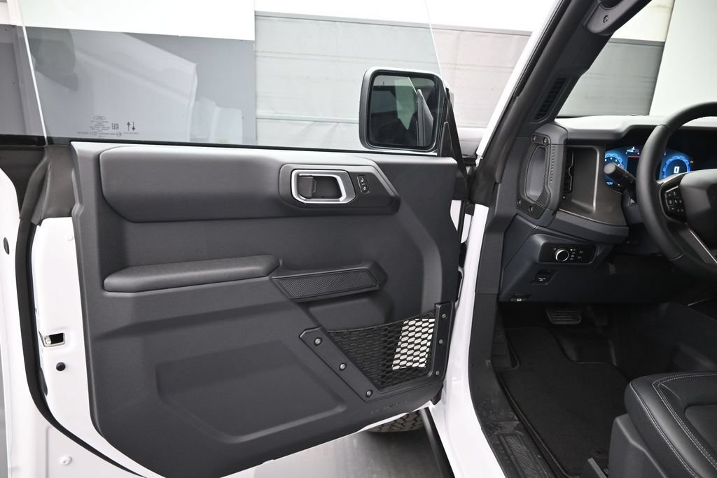 New 2026 Ford Bronco Badlands AWD/4WD image 13