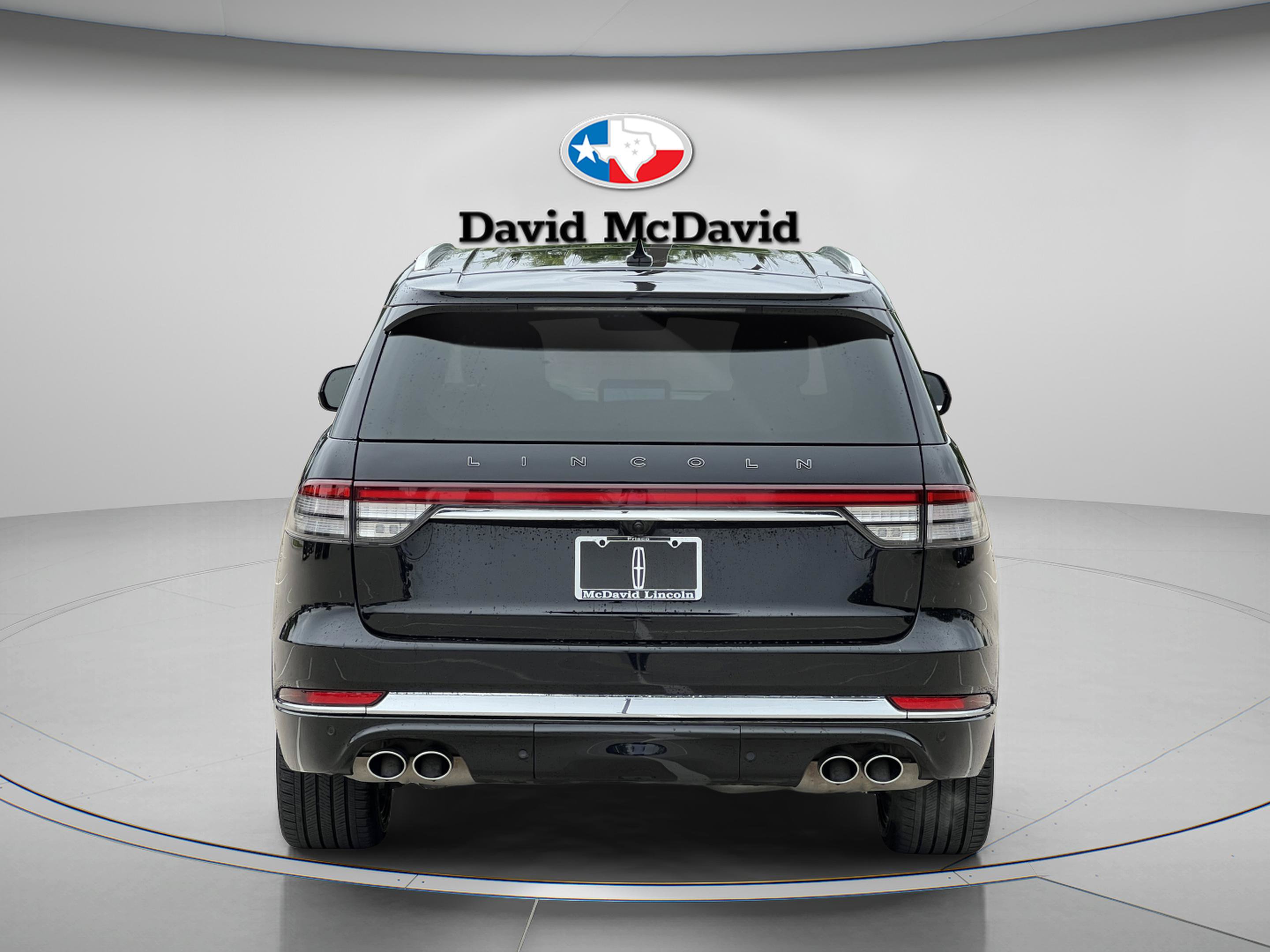 Certified 2024 Lincoln Aviator Black Label w/ Class IV Trailer Tow Package AWD/4WD image 6