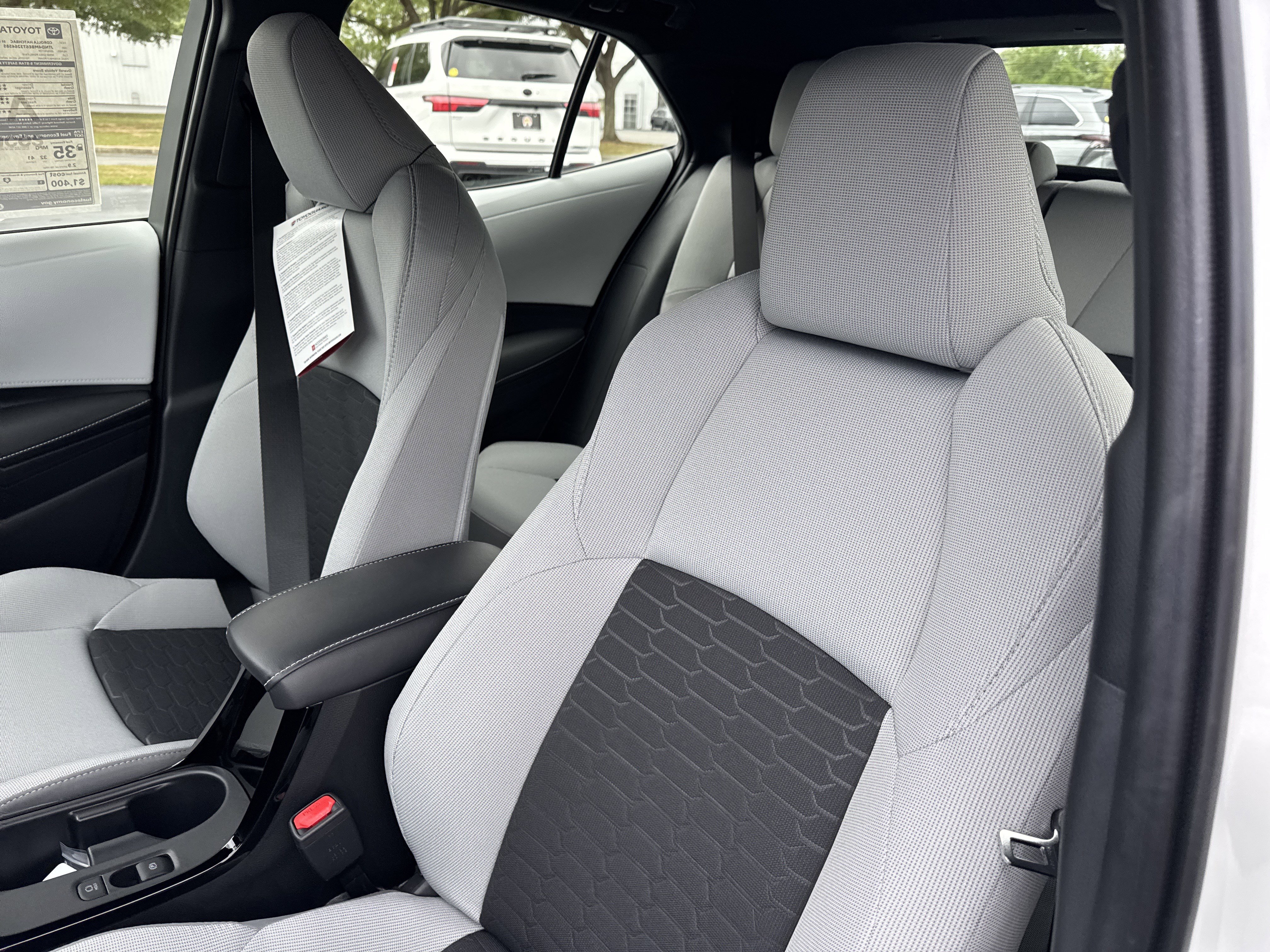 New 2026 Toyota Corolla SE FWD image 14