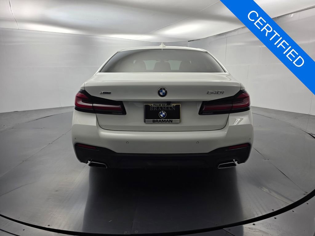 Certified 2023 BMW 540i xDrive w/ M Sport Package AWD/4WD image 5